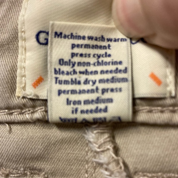 Khaki pants with a touch of stretch - Picture 5 of 5